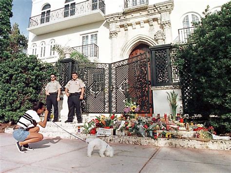 the versace murders|why did gianni Versace die.